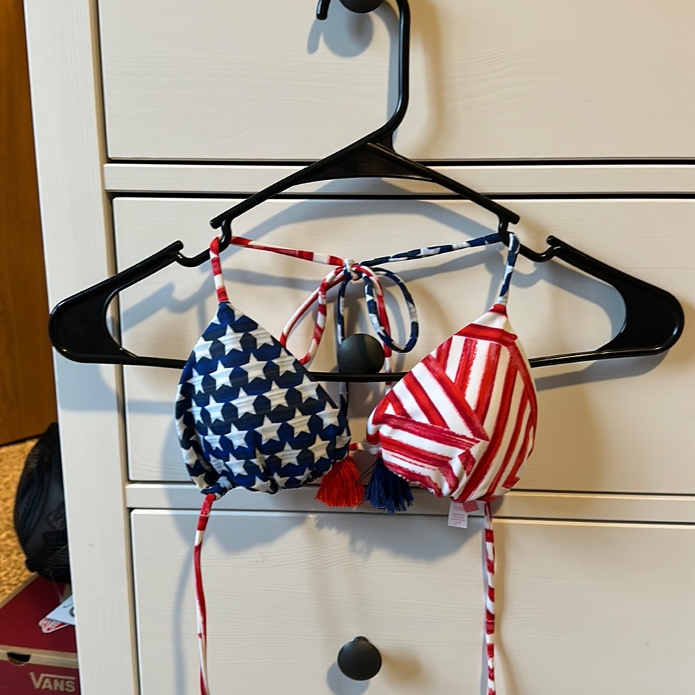 Victoria’s Secret Bikini Top